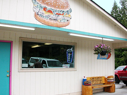 Cascade Burgers, Concrete, Washington