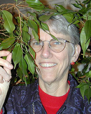 photo of Sharon Collman at the 2003 Scarabs Yule Party