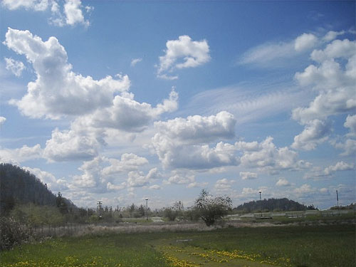 sky cloud patterns, Boise Creek at King County Fairgrounds, Enumclaw, Washington