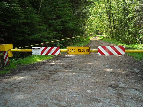 gate closing Little Nisqually Road (forest road 74), May 2009