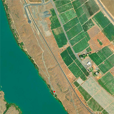 location of Apricot Orchard Boat Launch along the Columbia River, Douglas County, Washington