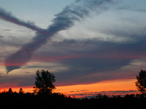 Sunset along Washington Route 9 near Lake Stevens on 13 August 2019
