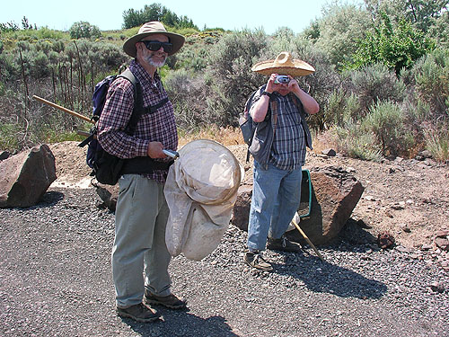 Rod Crawford and Jerry Austin at parking lot, SW corner of Evergreen Reservoir, Grant County, Washington