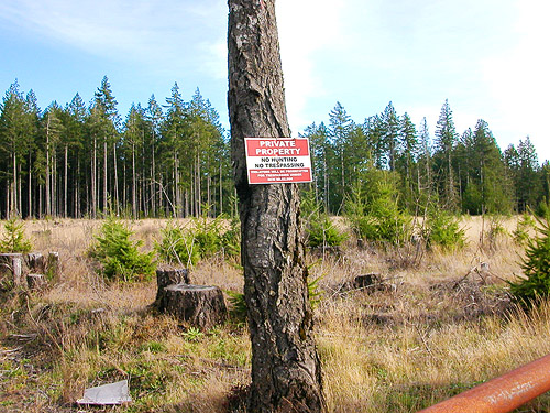 Keep out sign, Johns Lake Road at Highway 101 near Shelton, Washington