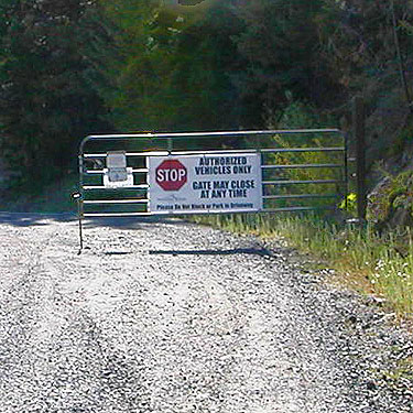 gate and sign on road to lodge, Mission Ridge Ski Area, Chelan County, Washington
