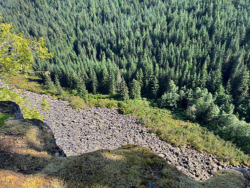 cliff at summit near Pinus Lake, Whatcom County, Washington