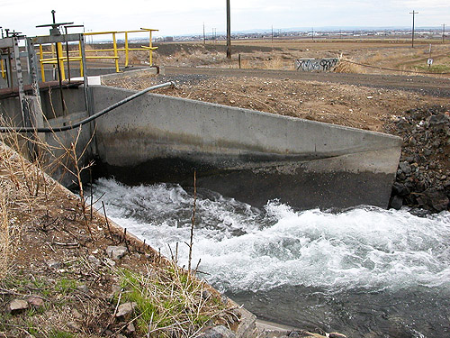 irrigation valve, near Quincy, Washington