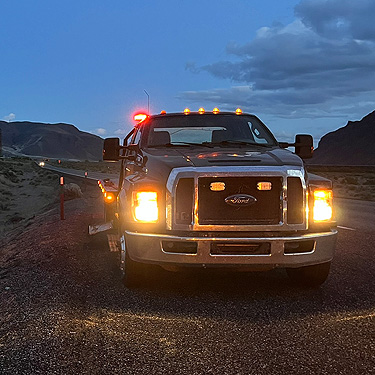 AAA driver arrives, N of Beverly, Washington