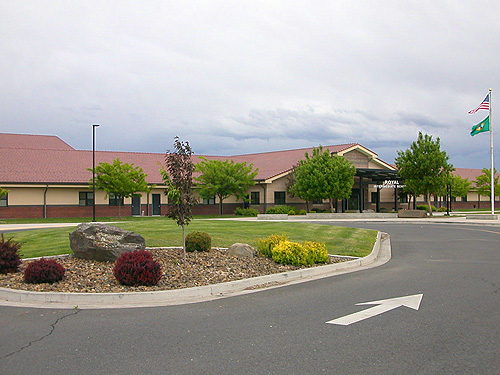 Royal Intermediate School W of cemetery, Royal City, Washington