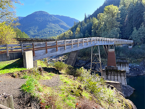 footbridge over the Cowlitz, Taidnapam Park, Lewis County, Washington