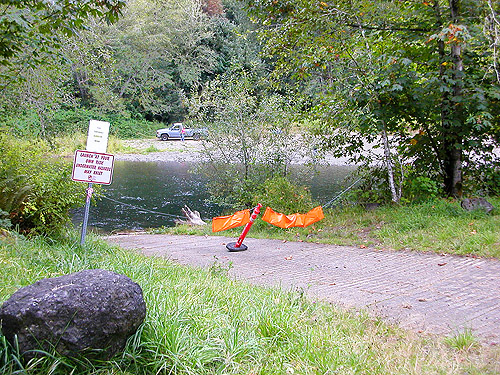 boat launch ramp, Wynoochee River Public Access, Grays Harbor County, Washington