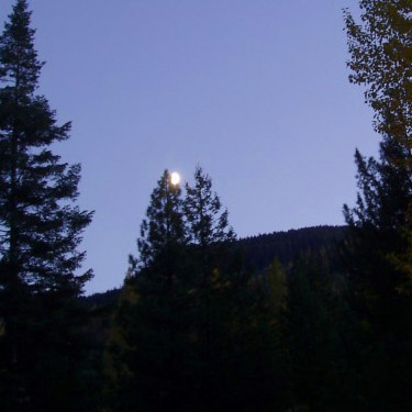 moon rising, Chatter Creek Trailhead, Icicle Creek Road, Chelan County, Washington