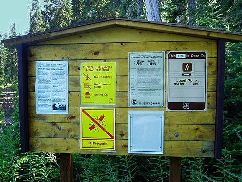 trailhead sign for Evans Lake, King County, Washington