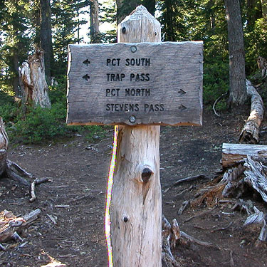 trail directional sign at Hope Lake, Chelan County, Washington