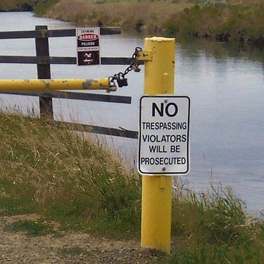 sign on gate, Highline Canal access road, NE of Ellensburg, Kittitas County, Washington