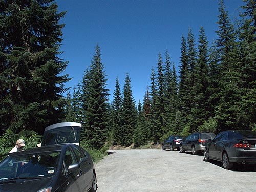 parkling lot, Tonga Ridge Trail, King County, Washington